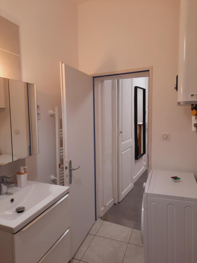 Grand T1 Au Calme - Dijon Centre Apartment Exterior photo